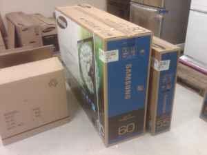 vendo:Samsung SSUN55C8000 Samsung UN55C8000 55" 3D LCD TV 