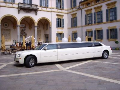 Noleggio limousine