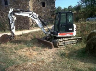 Mini escavatore Bobcat 442B