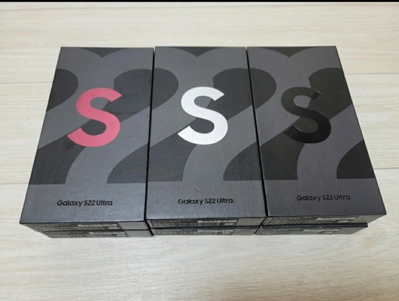 Samsung S22 Ultra 5G, 530 EUR, Samsung S22, 380 EUR, iPhone 14 Pro, 800 EUR, iPhone 13 Pro, 600 EUR,