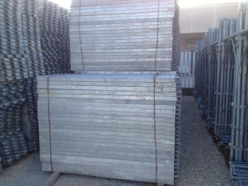 Vendesi tavole metalliche Pilosio