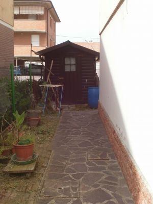 INDIPENDENTE A POCHI PASSI DA GUASTALLA