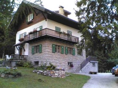 Trentino, Lavarone: mansarda in montagna tra boschi, lago e stelle