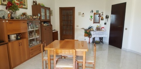 Alghero in zona residenziale ottimo appartamento biletto con sottotetto !!!