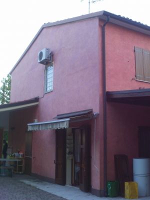 CASA SEMI-INDIPENDENTE A BORETTO