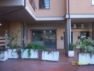 Locale commerciale a Frattocchie/Marino 