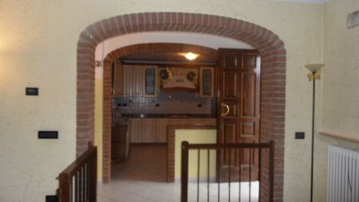 Splendida casa libera su 3 Lati a Gualtieri