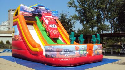 NOLEGGIO GONFIABILI PER BAMBINI