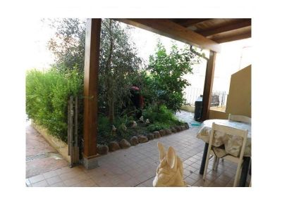 SANTA GIUSTA DUE LETTO CON BELLE VERANDE