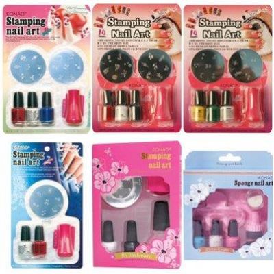 Decora da sola le tue unghie con la Stamping Nail Art