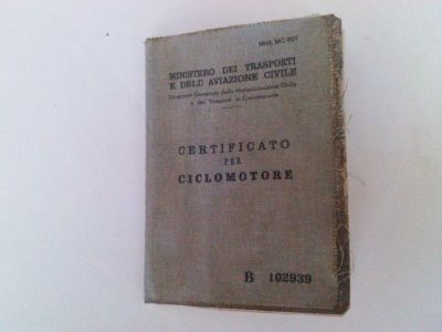 Vespa 50 librettino da collezione
