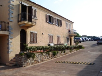 La Maddalena grazioso bilocale vista mare