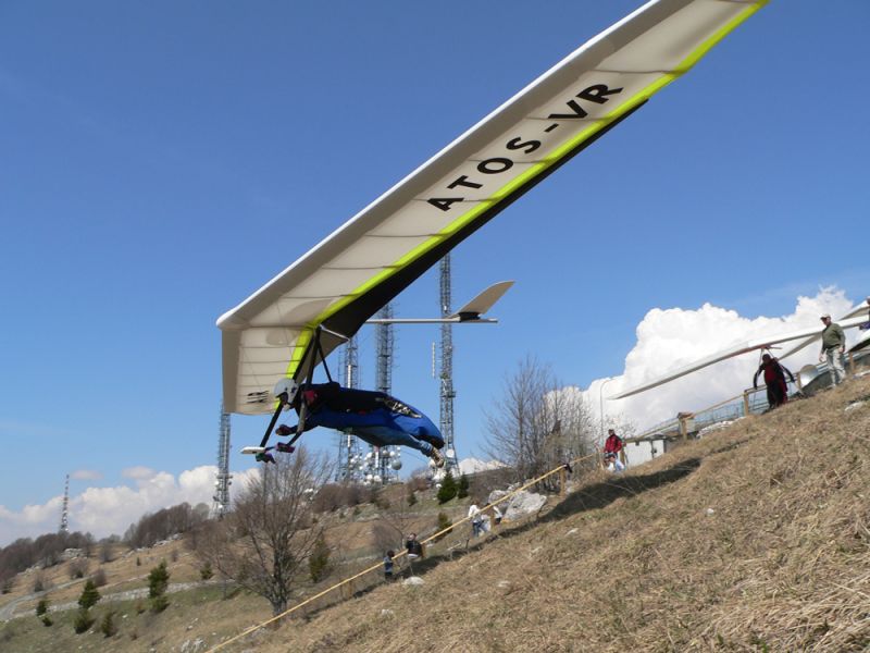 Aero Club Explorer, scuola di deltaplano e parapendio