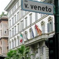 Via Veneto ufficio arredato pronto con sala riunioni