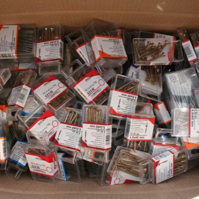 Stock articoli ferramenta