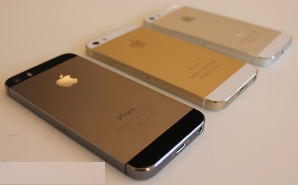 Nuovo magazzino iPhone, Sony, Samsung