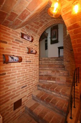 Offerta Immacolata in dimora storica sulle Crete Senesi a partire da 220� a persona per 2 notti. 