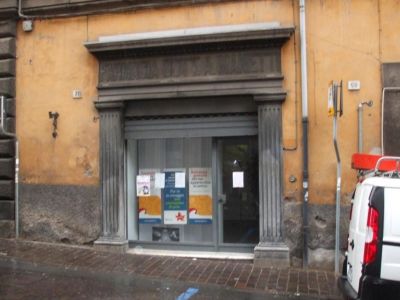 Negozio -ufficio/studio-istituto bellezza/parrucchiera