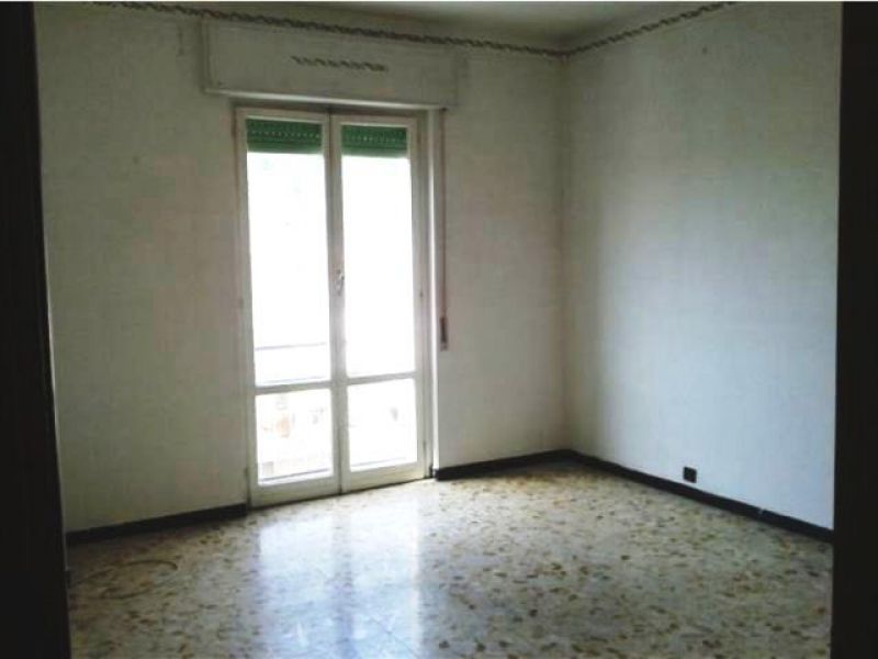 Imperia On. - Castelvecchio appartamento con ascensore � 165.000