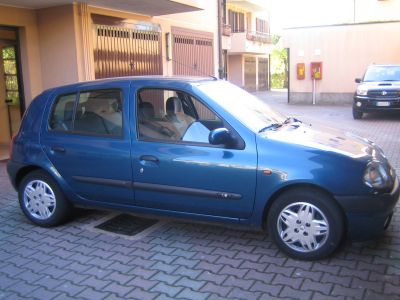 RENAULT CLIO 1999