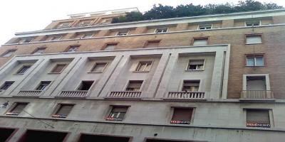 Vendesi appartamento genova centro-ceccardi 6 vani...CASAin IMMOBILIARE Tel.3472974506