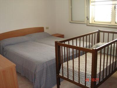 VILLETTA INDIPENDENTE CON GIARDINO VISTA MARE - 5 POSTI LETTO 