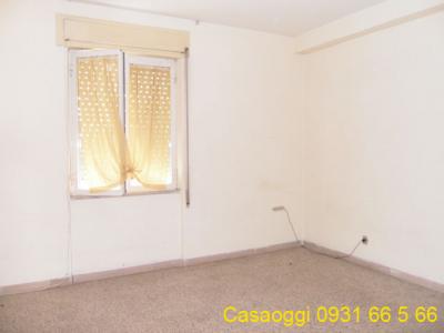 Zona Tribunale in condominio di due piani				