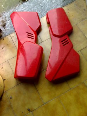 SCOCCHE LATERALI CAGIVA 