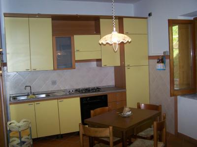 FAbbricato su 3 livelli
