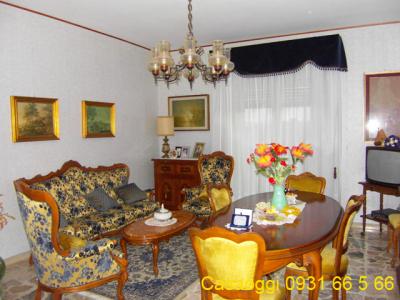 Siracusa Viale Tica quattro vani				