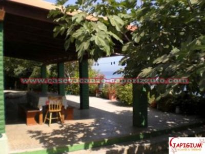 CAPO RIZZUTO-VILLA SUL MARE CO ACCESSO DIRETTO IN SPIAGGIA