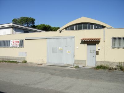 CAPANNONE MQ 1150 VIA TIBURTINA