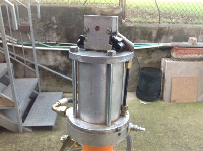 Pompa per ingrassatori