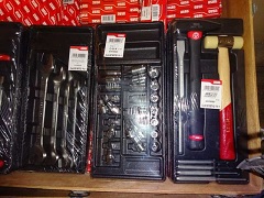 Vendesi stock ferramenta USAG