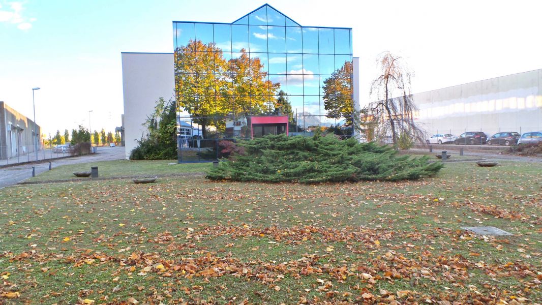 Capannone per attivit� artigianali produttive e di servizio