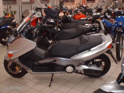 scooter yamaha vendere anno nuovo 2007