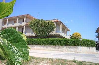Sicilia Casavacanza villa Loi 100 mt dalla spiaggia