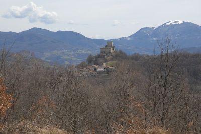 Pasquetta 2011,Escursione con pranzo leggero e visite guidate della rocca ed abbazia (sec. x)