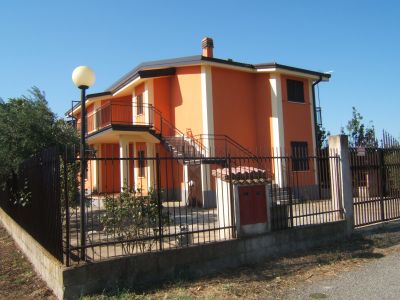 fittasi villa in calabria prov. cs