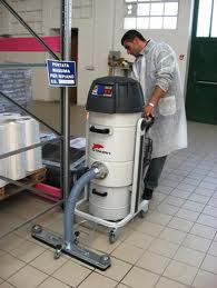 impresa di pulizia: chiama per un preventivo