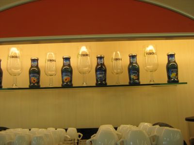 vendo stupendo e recente bar caffetteria in supermercato 