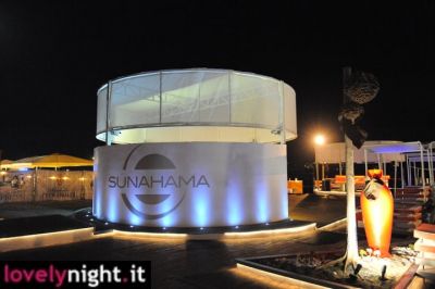 Sabato 28 Maggio Smaila al SUNAHAMA Beach Napoli, Serate, Disco - 338.8174426 - Lista LOVELY 