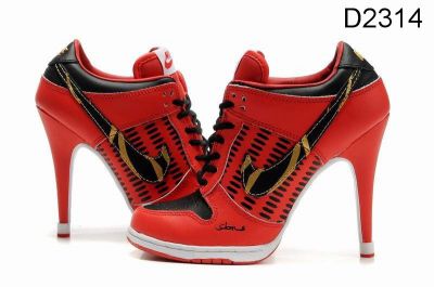 55 � solo per Christian Louboutin ,nike jordan sandali