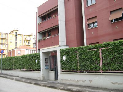 2 locali in affitto arredati