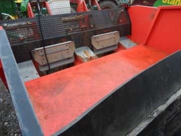 Grimme GL 32B Planter
