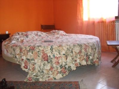 BELLISSIMA STANZA LUMINOSA