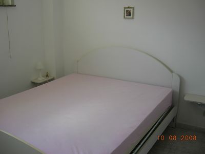 APPARTAMENTO A BROLO 50 METRI DAL MARE.