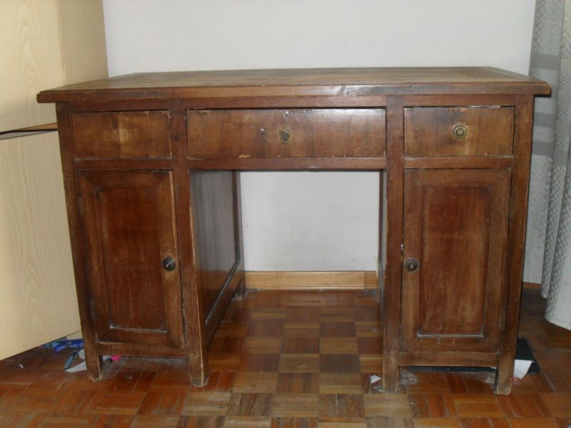 Scrivania XIX