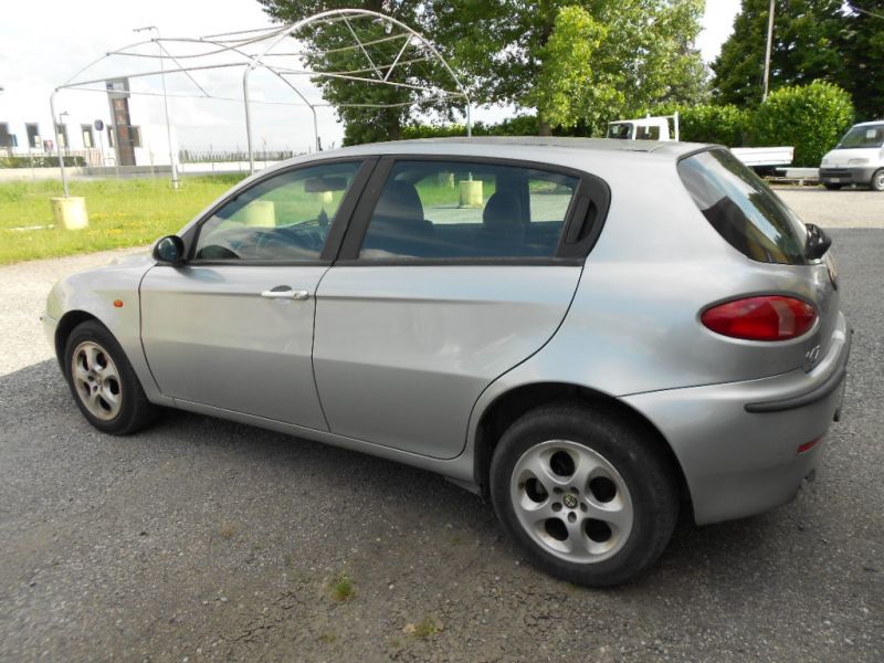 Alfa Romeo 147