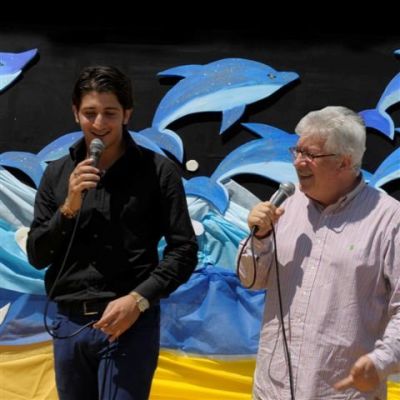PIANO BAR DI ALESSANDRO,ANCHE CANTANTE DEL TRIO-POSTEGGIA CLASSICAI GILL PER LA SERENATA